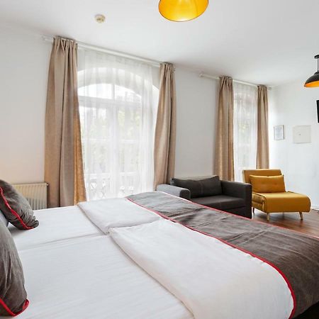 Oyo Hotel Matzbach Берлин Экстерьер фото