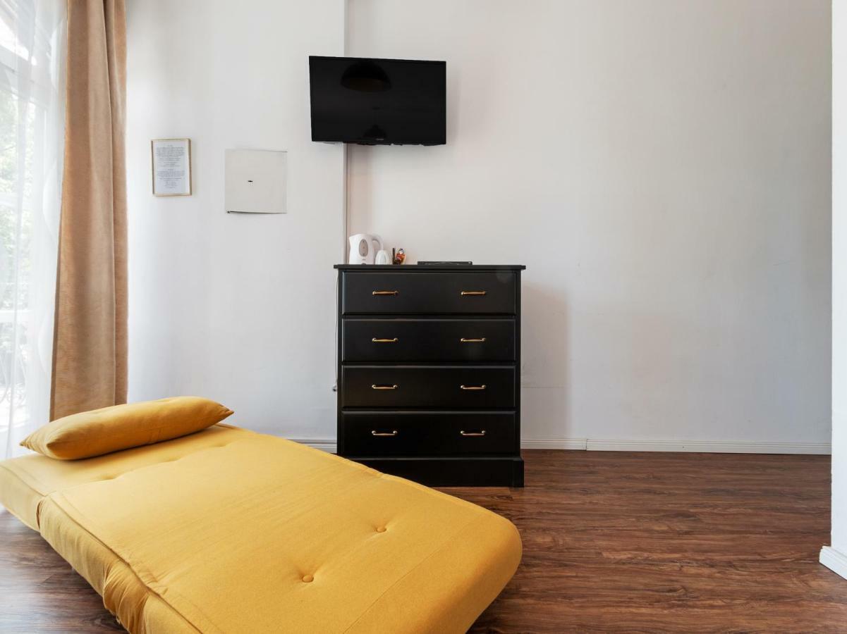 Oyo Hotel Matzbach Берлин Экстерьер фото
